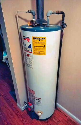 https://plumberalexanderheights.com.au/uploads/2025/06/hot-water-375140.jpg
